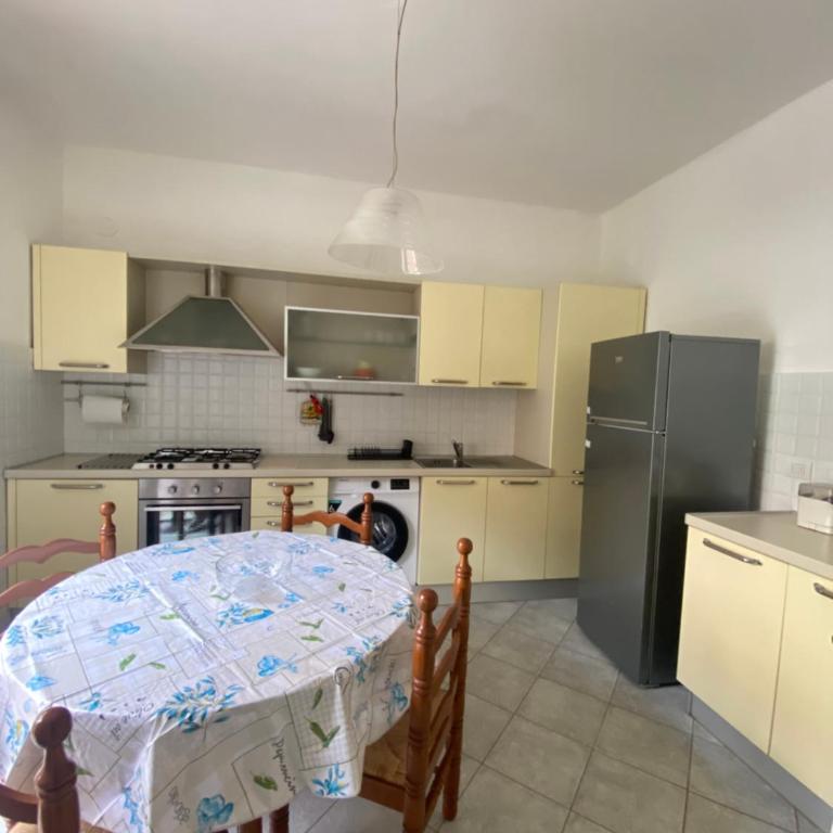 Casa A due passi dal mare - Appartamento con 3 Camere da Letto - 10