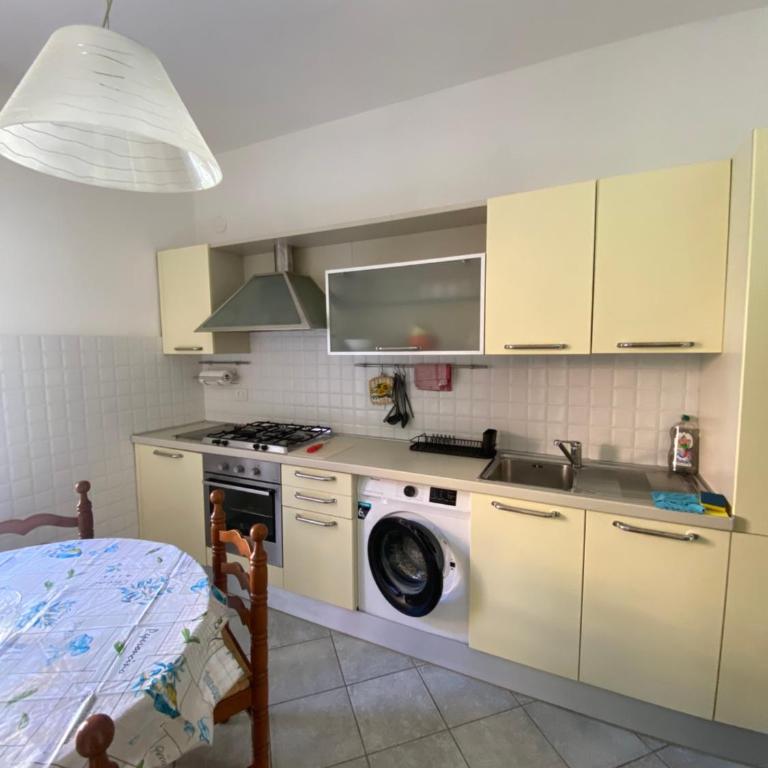 Casa A due passi dal mare - Appartamento con 3 Camere da Letto - 12