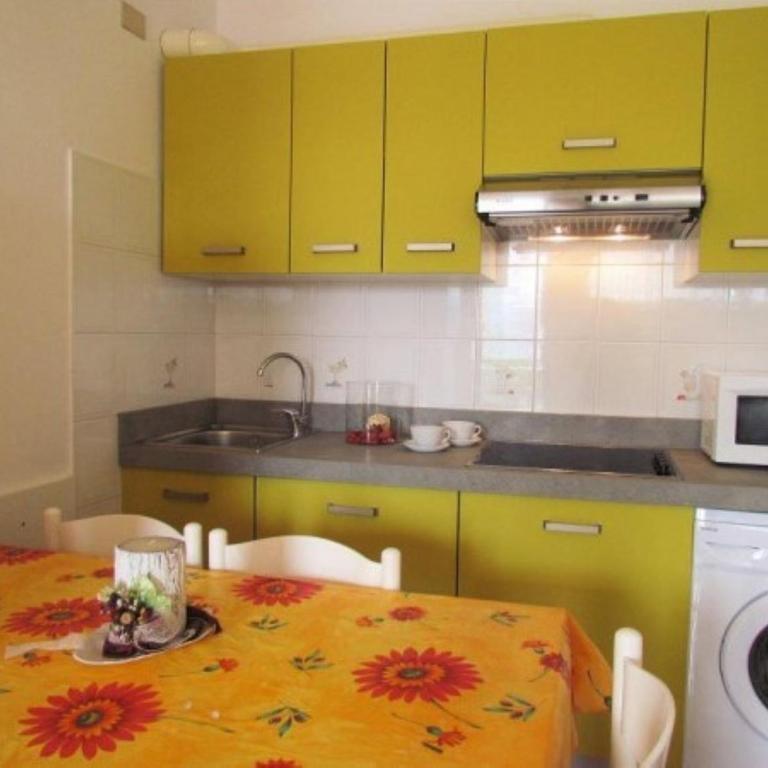 Colorful studio by the beach-Beahost - Monolocale - 4