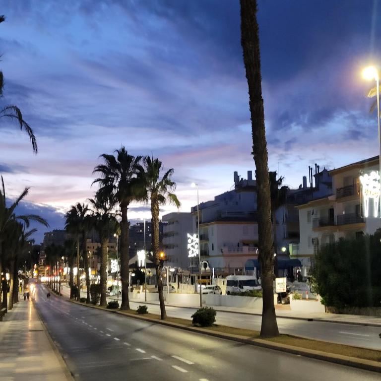 Attico Acuario, 2 bathrooms Top Floor appartment with Sea and mountain views - One-Bedroom Apartment - 26