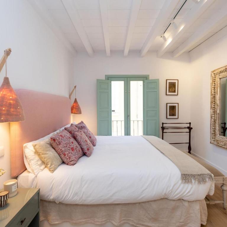 ChezmoiHomes Villa Glorïa with Parking - Vacation Home - 18
