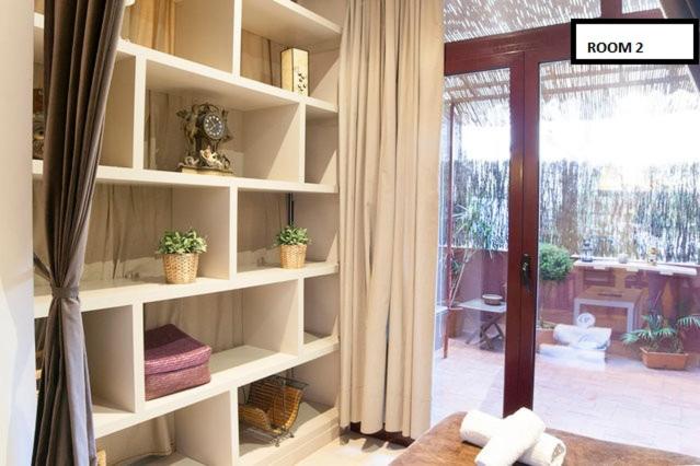 Family apartment Plaza España - Apartment with Terrace - 9