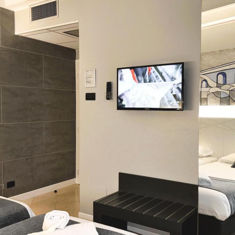Hotel Fontana Verona - Camera Doppia con Letti Singoli - 5