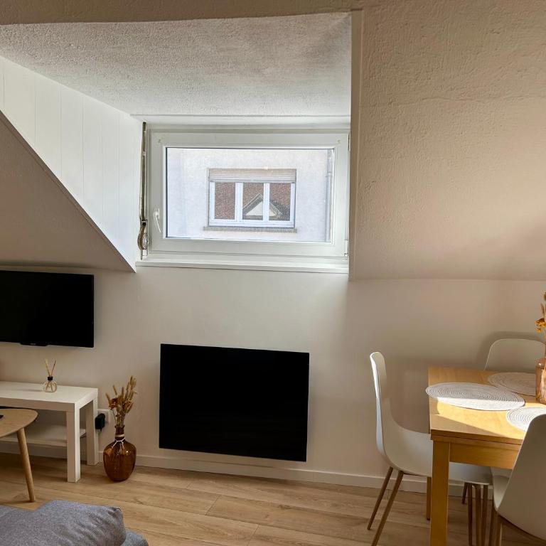 Douce Agathe - Duo-Groupe, Chaleureux, Tram 200m, Centre 10min - Appartamento con 1 Camera da Letto - 14