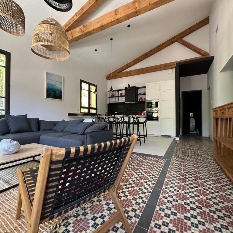 Domaine des 3 Cépages - Apartment with Balcony - 1