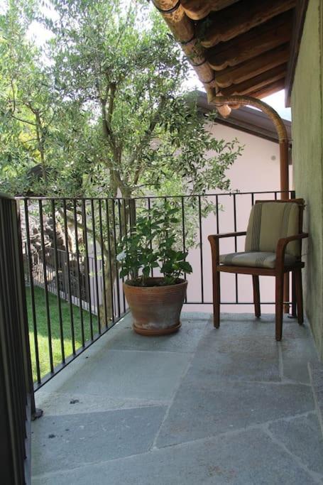 Toldino House 4 min by car to lake - Casa con 3 Camere da Letto - 45