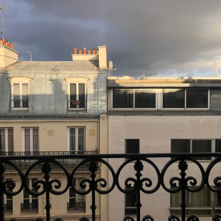 2 pièces sous les toits 6 personnes calme lumineux équipé - Appartement 1 Chambre - 11