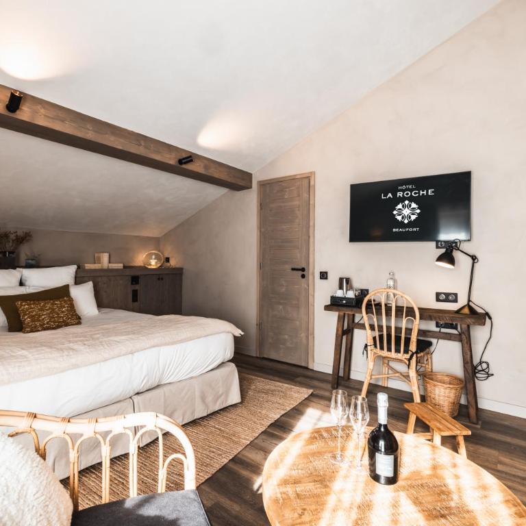 Hôtel de la Roche - Chambre Familiale - Vue sur Montagne - 3