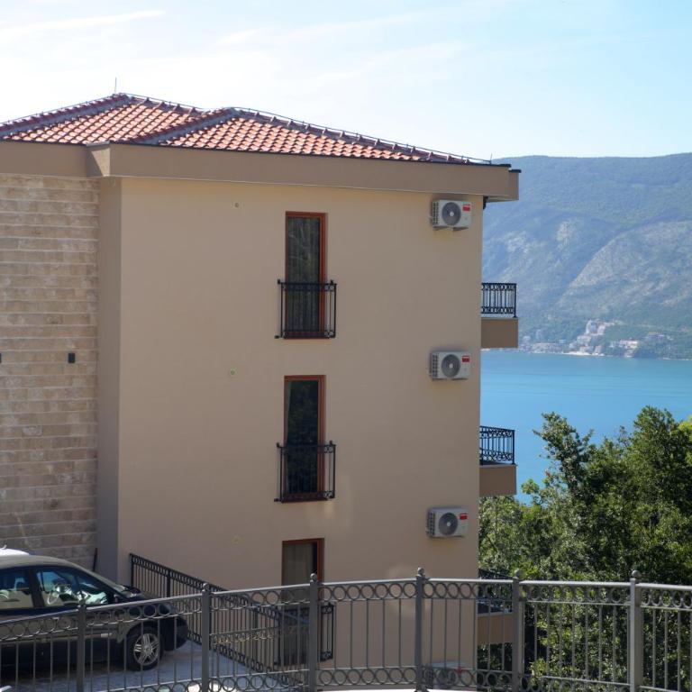 Adria Montenegro Seaview - One-Bedroom Apartment - 22