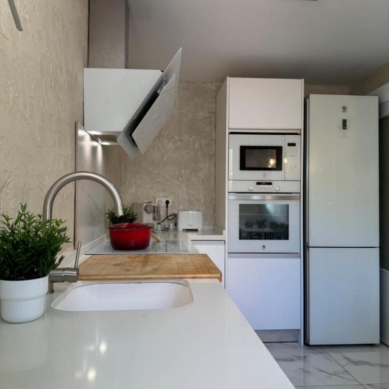 Casa en Cabo Huertas con piscina privada y zona residencial By Turihome - Three-Bedroom House - 18