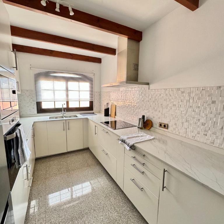 Villa Bajo El Mar - Three-Bedroom Villa - 6