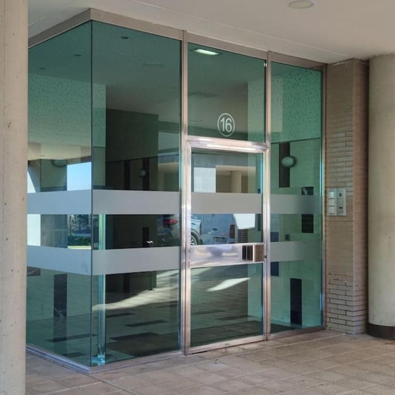Ático Mirador del Naranco, Parking Gratuito en Zona Residencial y alrededores - Apartamento con vistas a las montañas - 2