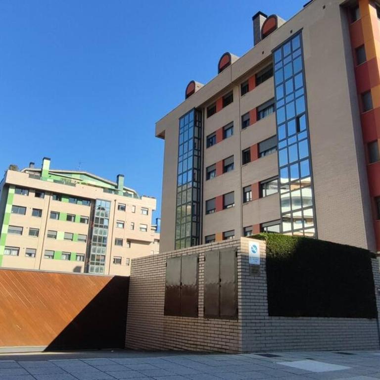 Ático Mirador del Naranco, Parking Gratuito en Zona Residencial y alrededores - Apartamento con vistas a las montañas - 14