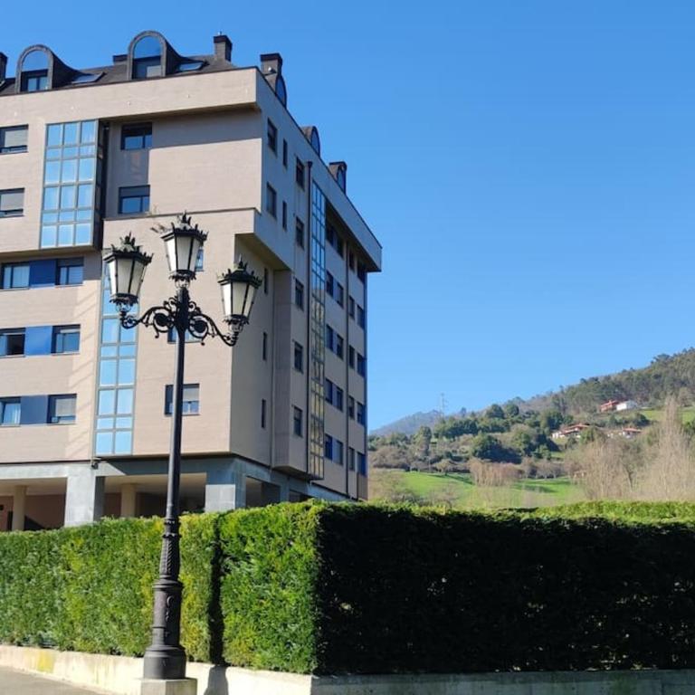 Ático Mirador del Naranco, Parking Gratuito en Zona Residencial y alrededores - Apartamento con vistas a las montañas - 23