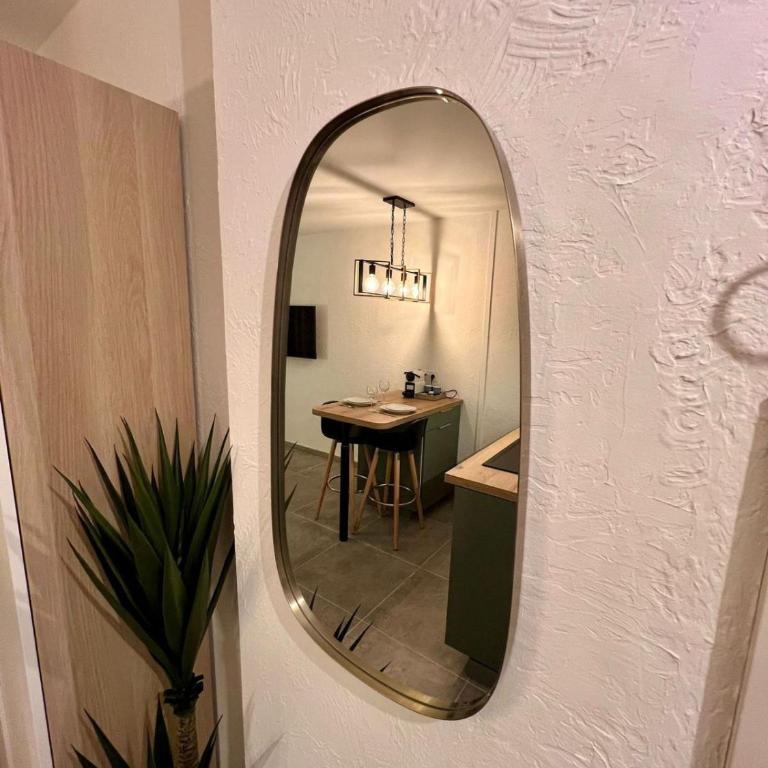 Studio Climatisé, Cosy et Calme au Centre Ville - Appartamento con 1 Camera da Letto - 5