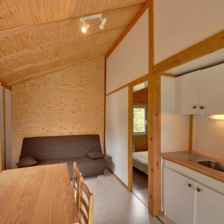 Camping le Petit Liou Sites & Paysages - Two-Bedroom Chalet - 3