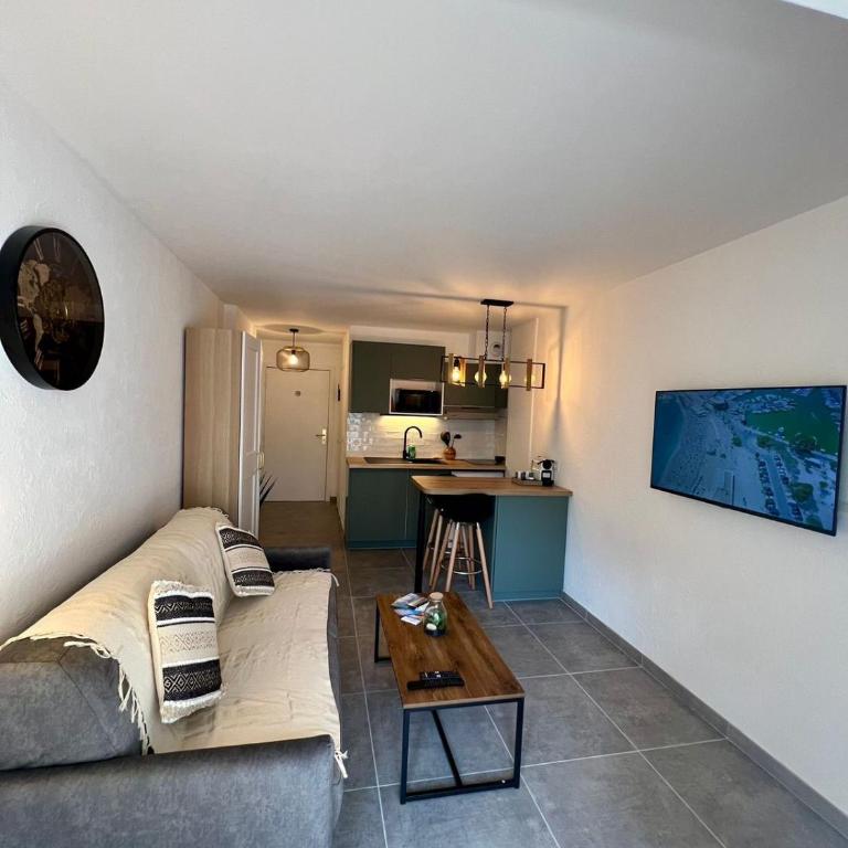 Studio Climatisé, Cosy et Calme au Centre Ville - Appartamento con 1 Camera da Letto - 12