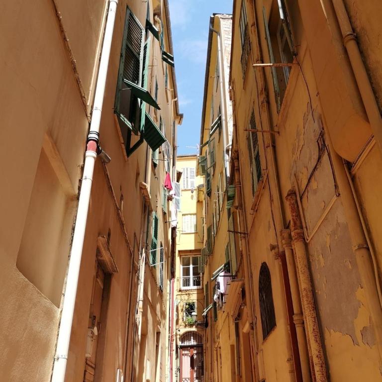 Prato Home - apartment near the beach in Menton - One-Bedroom Apartment - 32