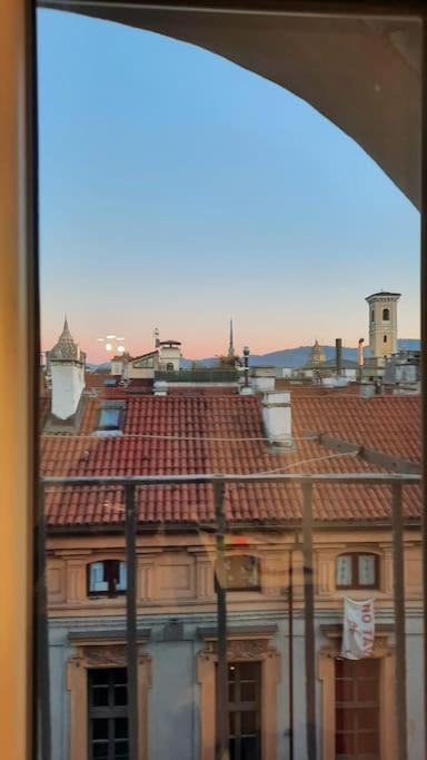 Top View Torino con vista Mole Antonelliana - One-Bedroom Apartment with City View - 34