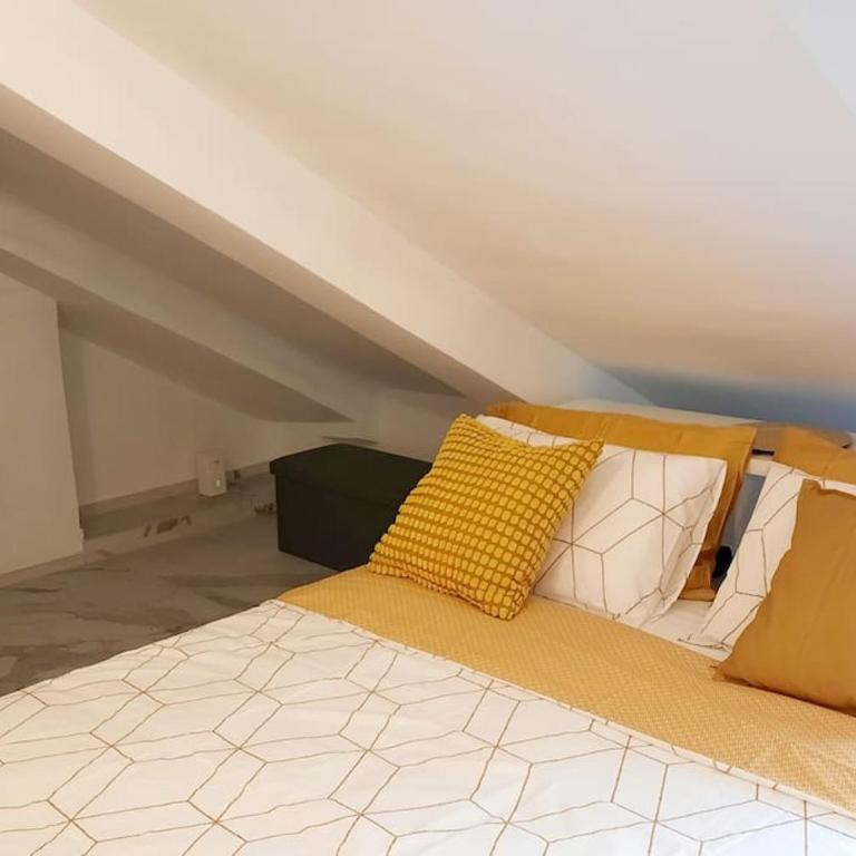 Top View Torino con vista Mole Antonelliana - One-Bedroom Apartment with City View - 17