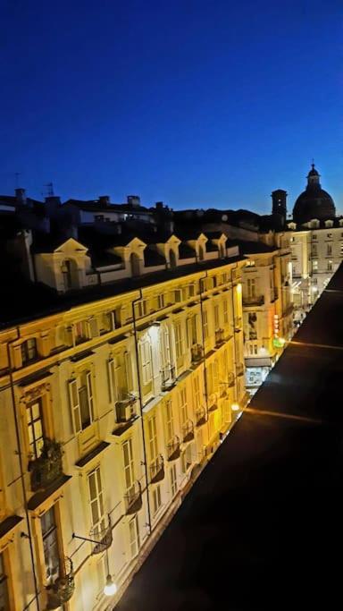 Top View Torino con vista Mole Antonelliana - One-Bedroom Apartment with City View - 30