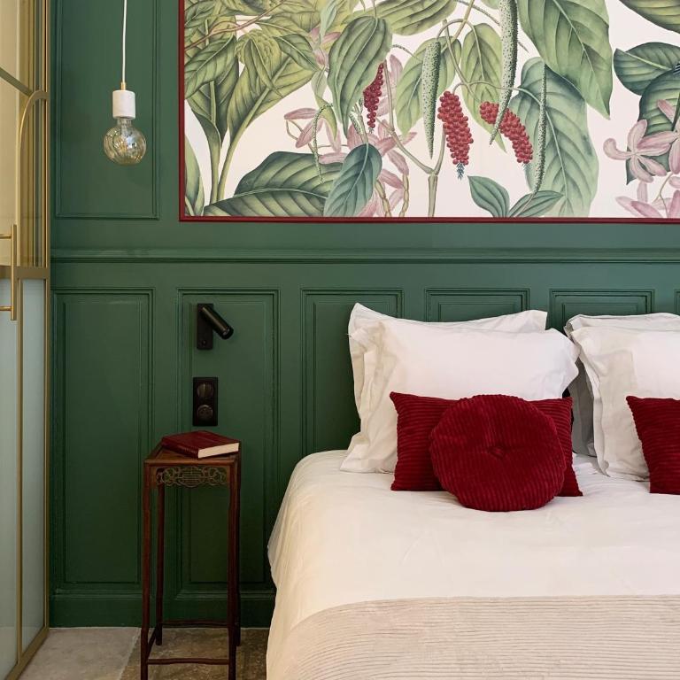 Home Chic Home - Les Suites de La Comédie - Deluxe Suite with Bath - 7