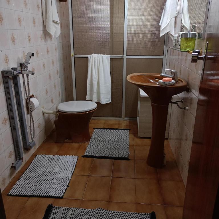 RESIDENCIA-UNIV - Triple Room with Private External Bathroom - 11