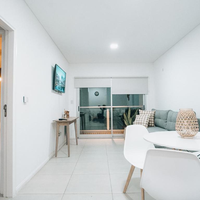 MI LUGAR * CHIVILCOY - Apartamento de 1 dormitorio - 2