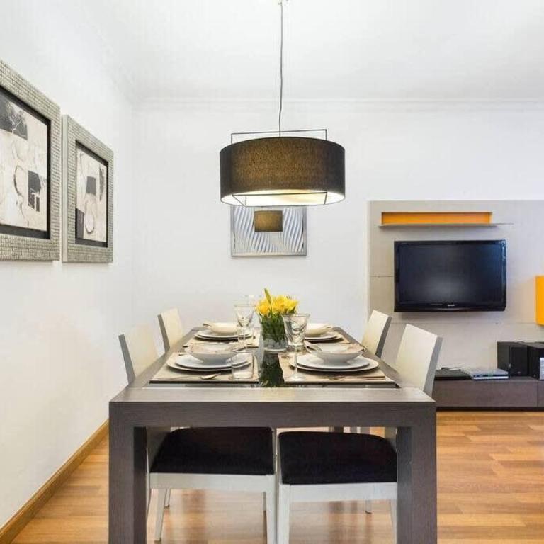 The Collection Barcelona - Central and Elegant 4 Bedroom by Placa Catalunya - Apartment - 7