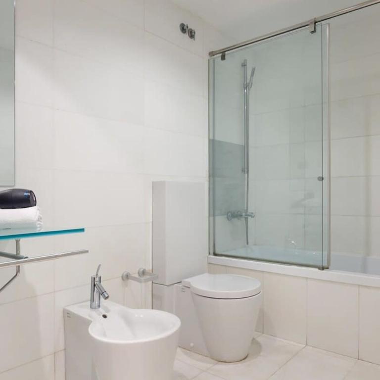 The Collection Barcelona - 3bedroom Duplex with balcony in plaza Cataluña - Apartment - 8