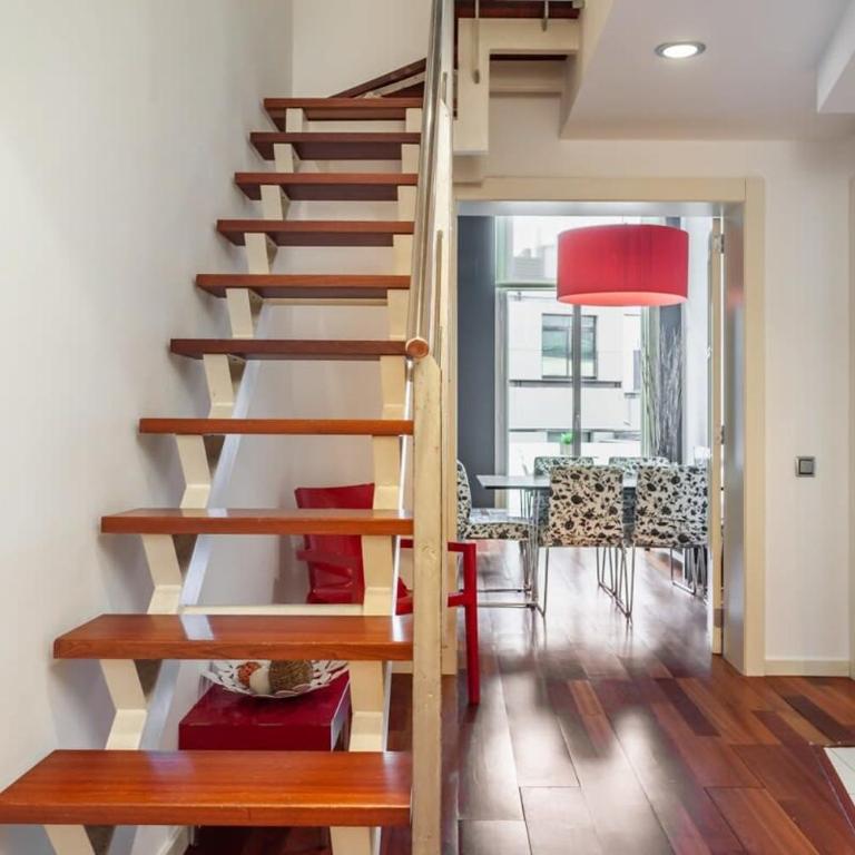 The Collection Barcelona - 3bedroom Duplex with balcony in plaza Cataluña - Apartment - 14