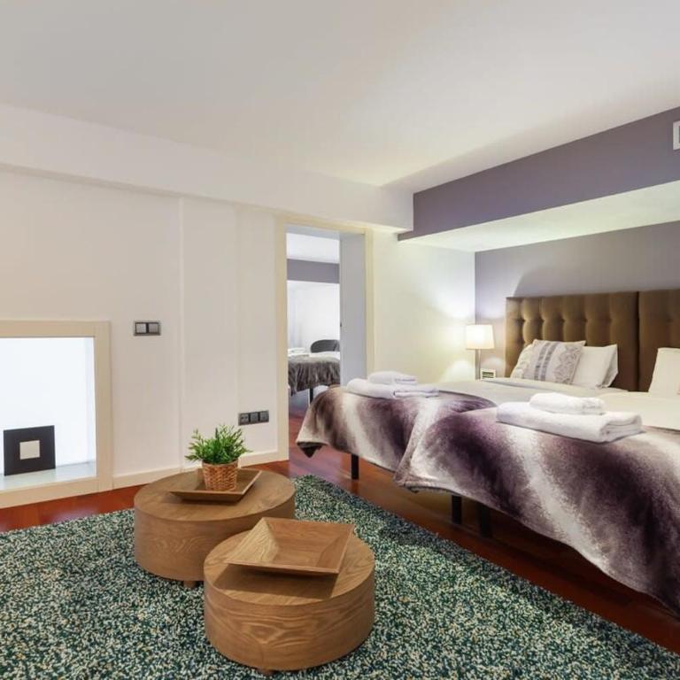 The Collection Barcelona - 3bedroom Duplex with balcony in plaza Cataluña - Apartment - 17