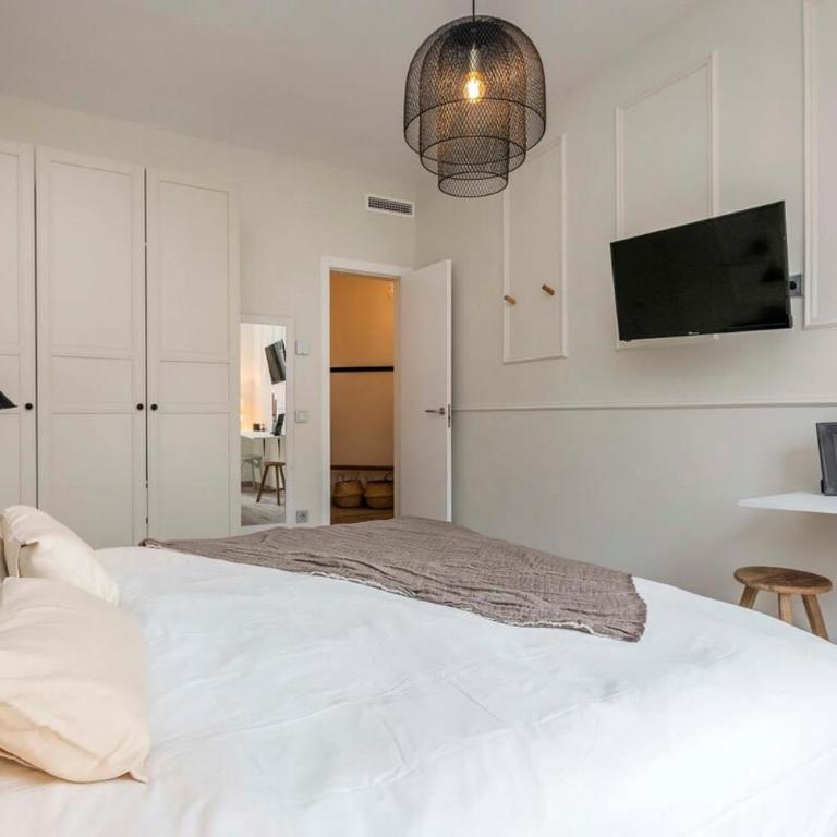 The Collection Barcelona - Luxury 4-bedrooms in Rambla de Catalunya - Apartment - 21