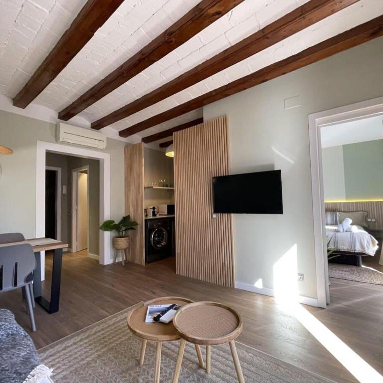 The Collection Barcelona - Plaza Catalunya Recently renovated 5BD-4BTH - Apartment - 13