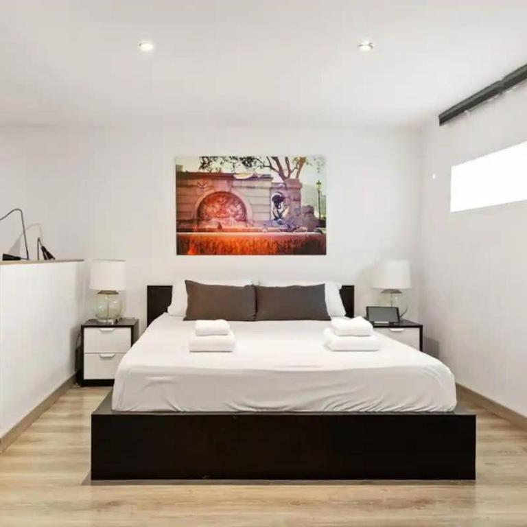 The Collection Barcelona - Huge duplex with private garden next to Las Ramblas - Apartment - 4