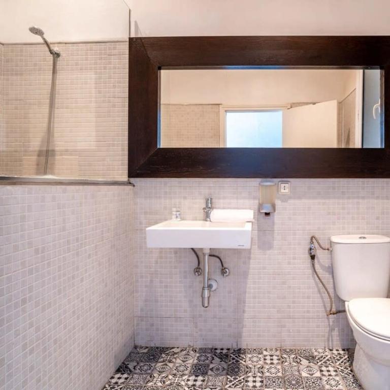 The Collection Barcelona - Comfortable and huge 4BD - 2BTH Rambla Catalunya - Apartment - 23