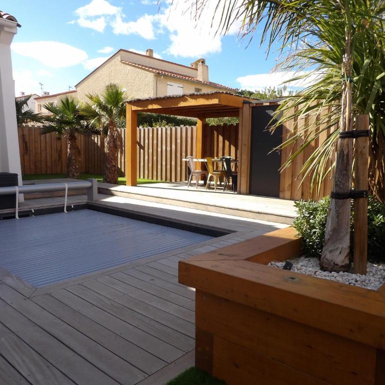 Saint Cyprien villa avec piscine privée - Villa with Private Pool - 8