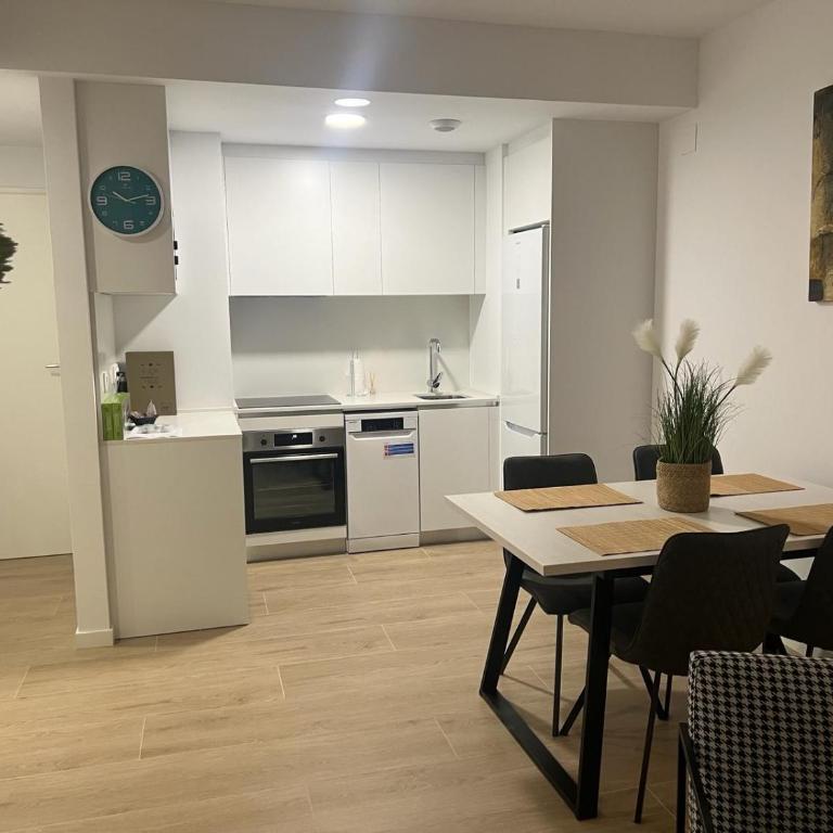 Coqueto y Acogedor Piso en Poniente - One-Bedroom Apartment - 13