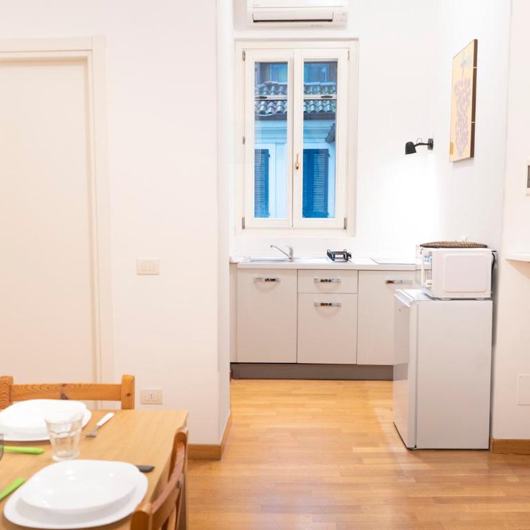 ARE1 • [Colonne San Lorenzo] • Large Apartment • - Appartamento con 2 Camere da Letto - 12