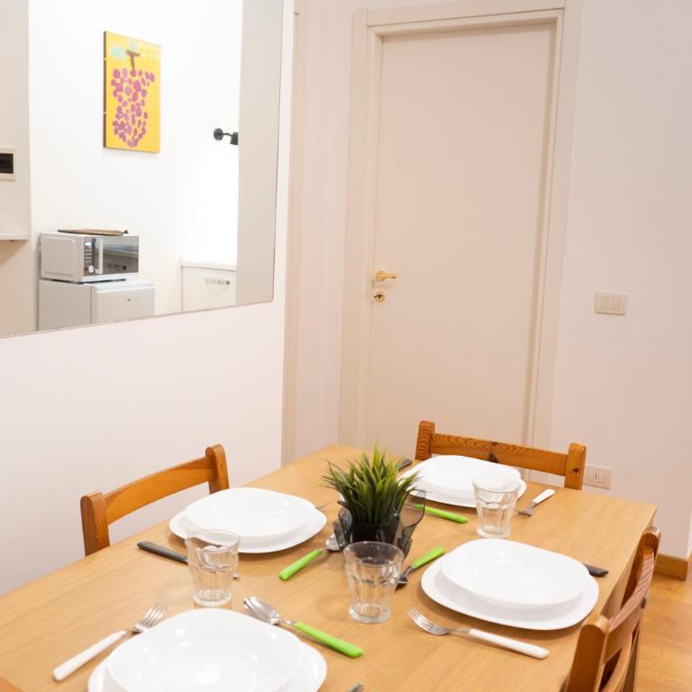 ARE1 • [Colonne San Lorenzo] • Large Apartment • - Appartamento con 2 Camere da Letto - 13
