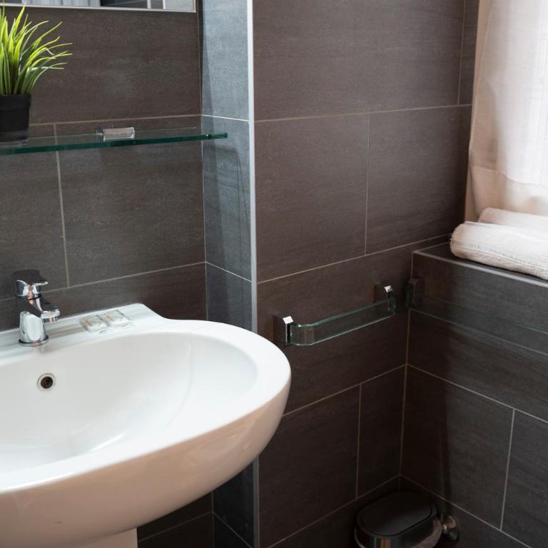 ARE1 • [Colonne San Lorenzo] • Large Apartment • - Appartamento con 2 Camere da Letto - 23