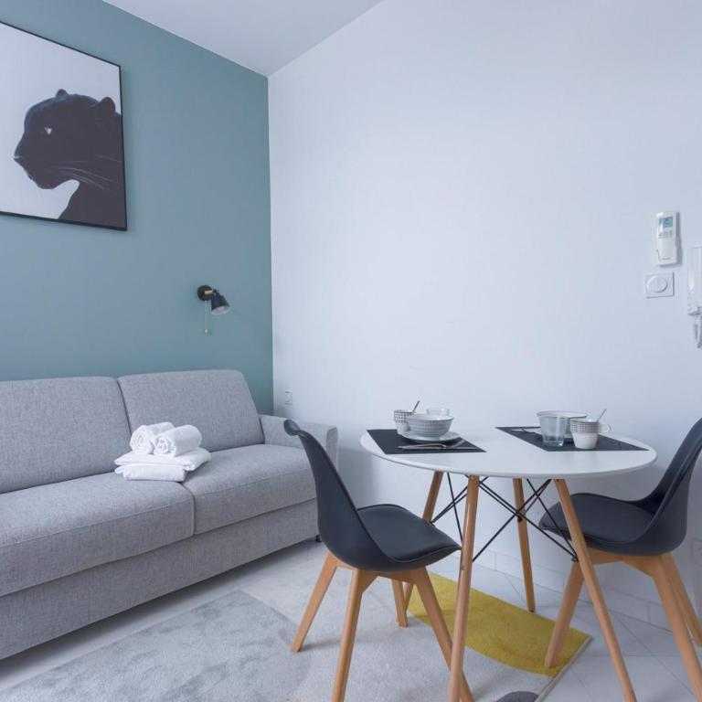 LE MIMONT studio central et calme, séjours en couple ou congrès - Studio Standard - 4