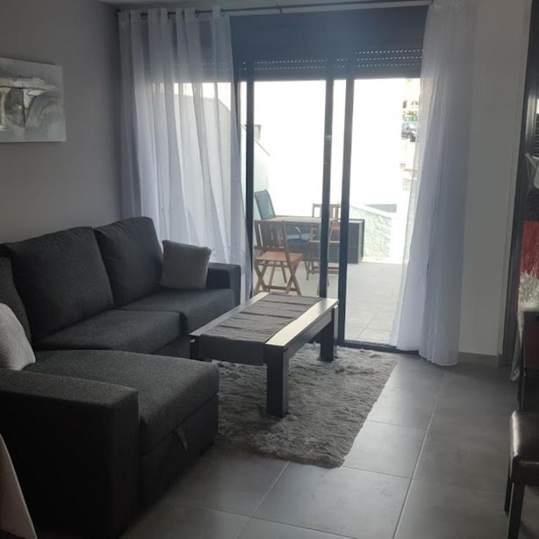 Oasis Beach - Top floor with seaview - Apartamento de 2 dormitorios - 4