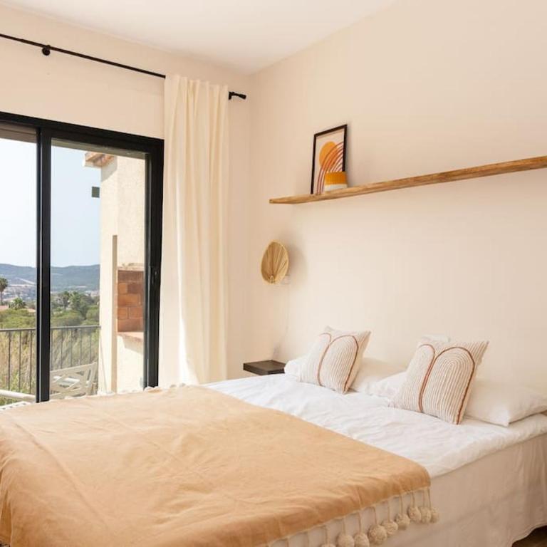 Panoramic views and pool in Villa del Alba - Villa con piscina privada - 14