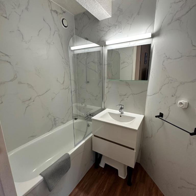 Le Green des Halles Hossegor *T3*Parking*Clim - Apartamento de 2 dormitorios - 16