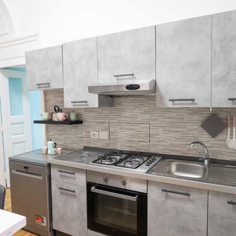 New In! Rose a Santa Lucia - Appartamento con 2 Camere da Letto - 17
