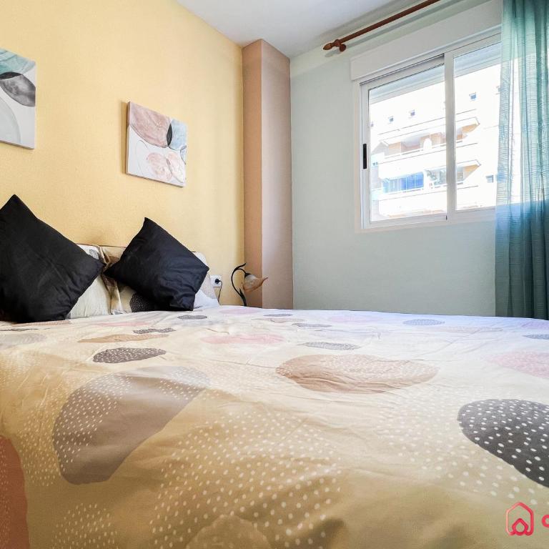 Vistoso y Colorido - Apartamento de 2 dormitorios - 25
