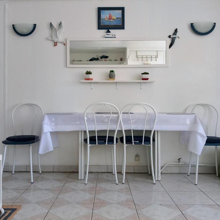 LA PLAYA Grand Studio avec espace nuit et parking privatif - 40 mètres de la Promenade Marcel Proust - Appartamento con 1 Camera da Letto - 8