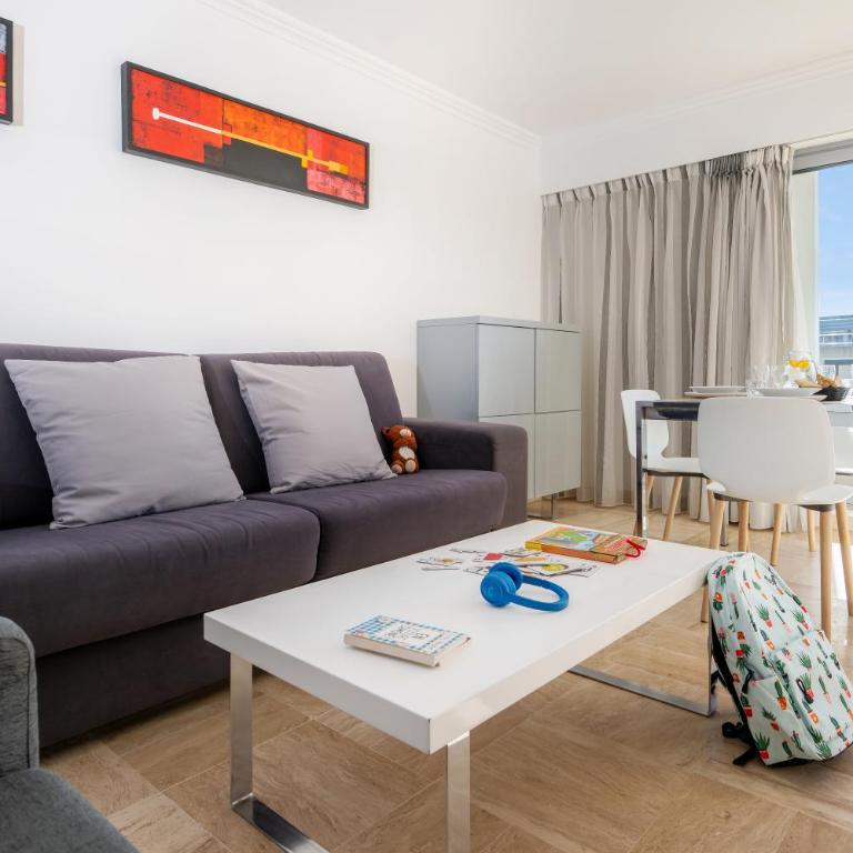 Nemea Appart Hotel Le Lido Cagnes sur Mer - Apartment mit 1 Schlafzimmer und Poolblick (4 Erwachsene) - 5