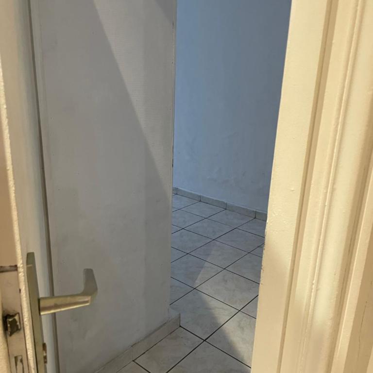 Chaleureux meublé 3 étoiles 40m2 - Monolocale con Accesso Disabili - 4